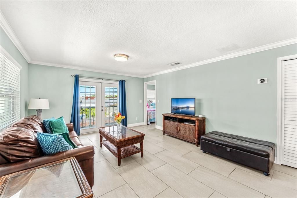 Active With Contract: $1,499,000 (7 beds, 0 baths, 4540 Square Feet)