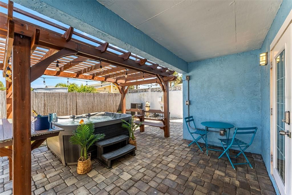 Active With Contract: $1,499,000 (7 beds, 0 baths, 4540 Square Feet)