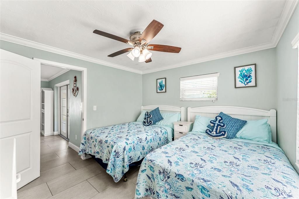 Active With Contract: $1,499,000 (7 beds, 0 baths, 4540 Square Feet)