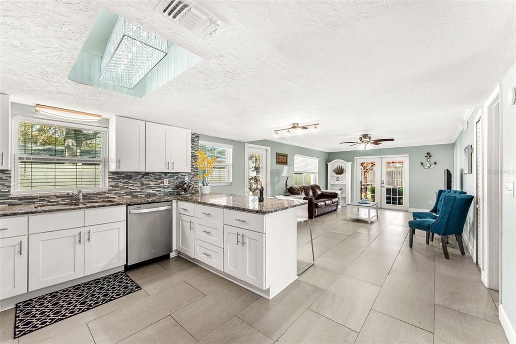 Active With Contract: $1,499,000 (7 beds, 0 baths, 4540 Square Feet)