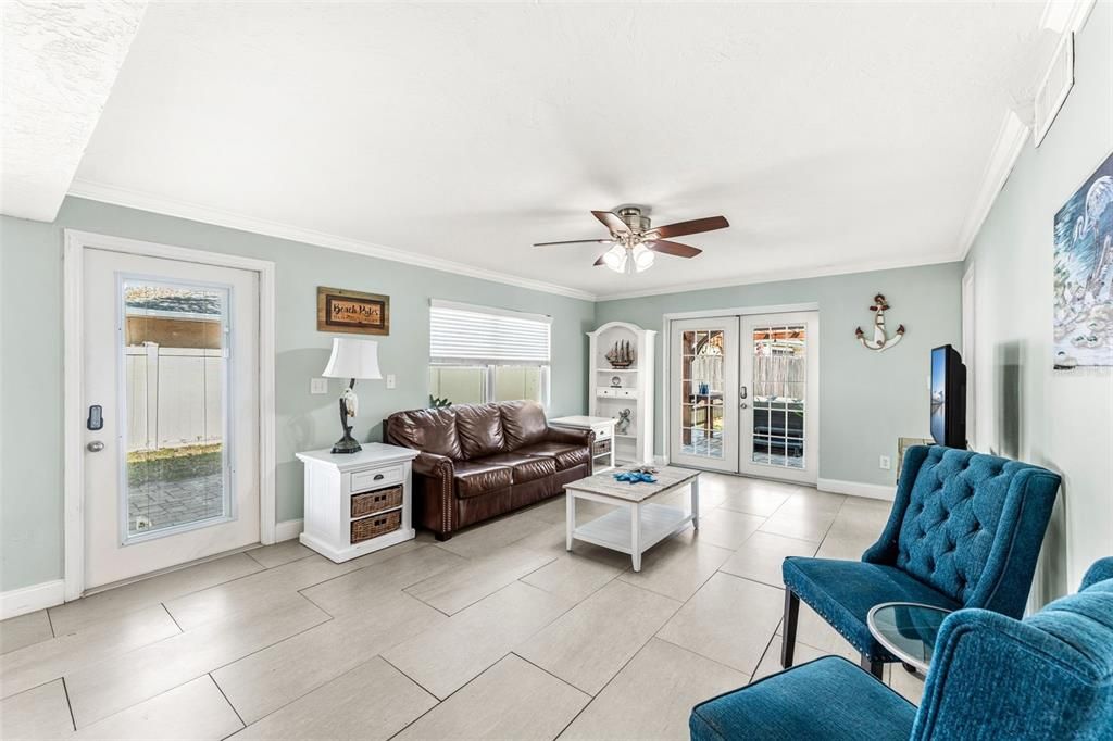 Active With Contract: $1,499,000 (7 beds, 0 baths, 4540 Square Feet)