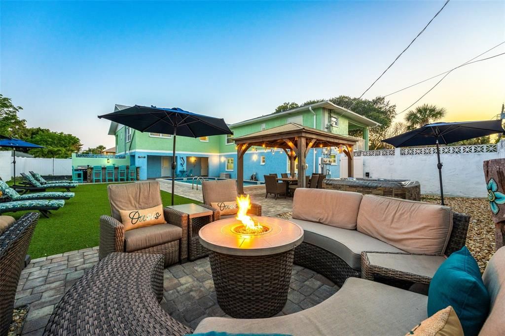 Active With Contract: $1,499,000 (7 beds, 0 baths, 4540 Square Feet)