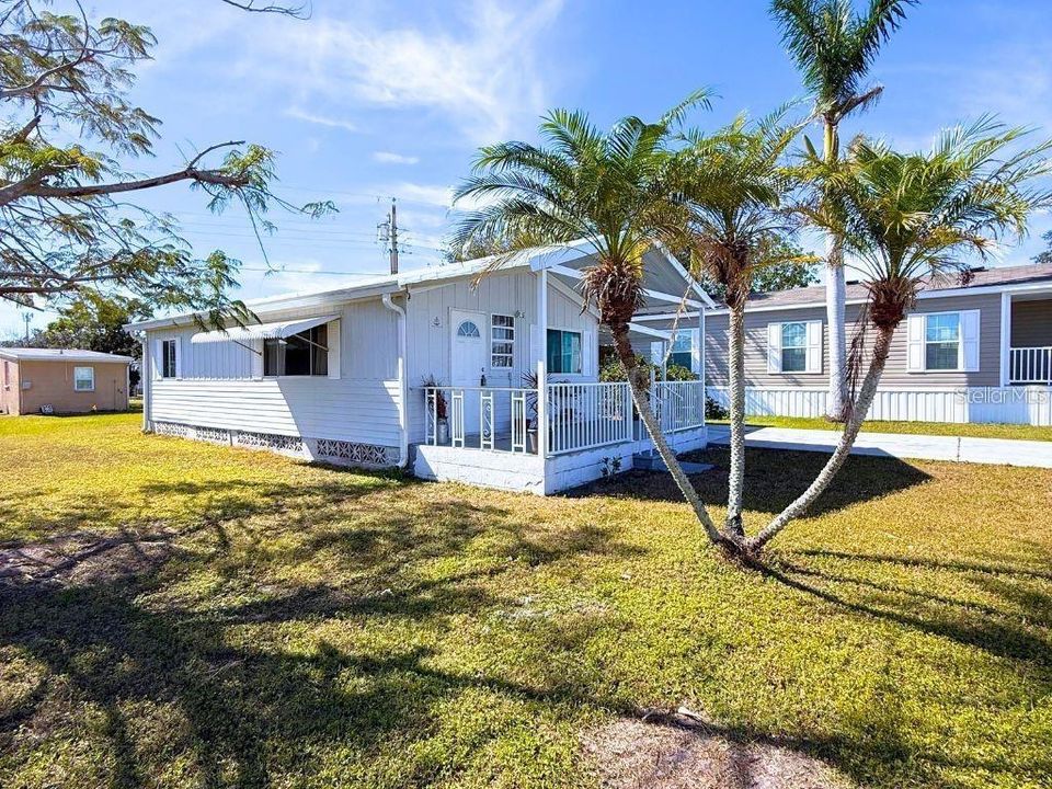 待售: $134,999 (2 贝兹, 2 浴室, 687 平方英尺)