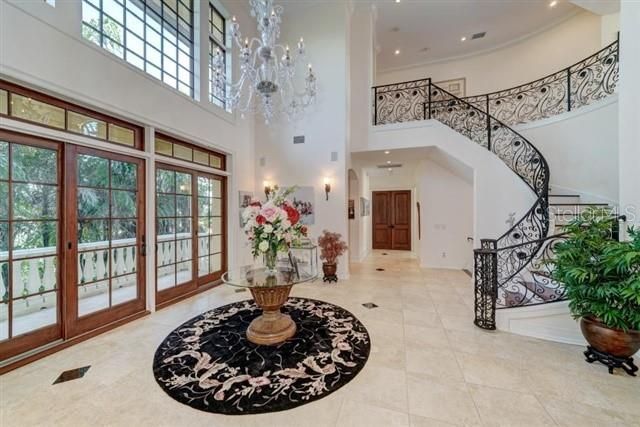 For Sale: $4,200,000 (5 beds, 4 baths, 7261 Square Feet)