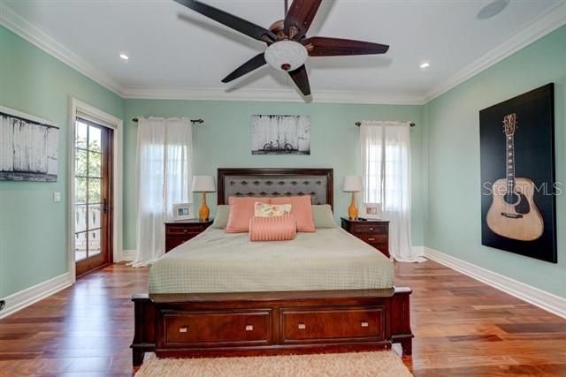 For Sale: $4,200,000 (5 beds, 4 baths, 7261 Square Feet)