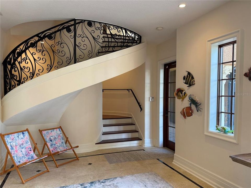 For Sale: $4,200,000 (5 beds, 4 baths, 7261 Square Feet)