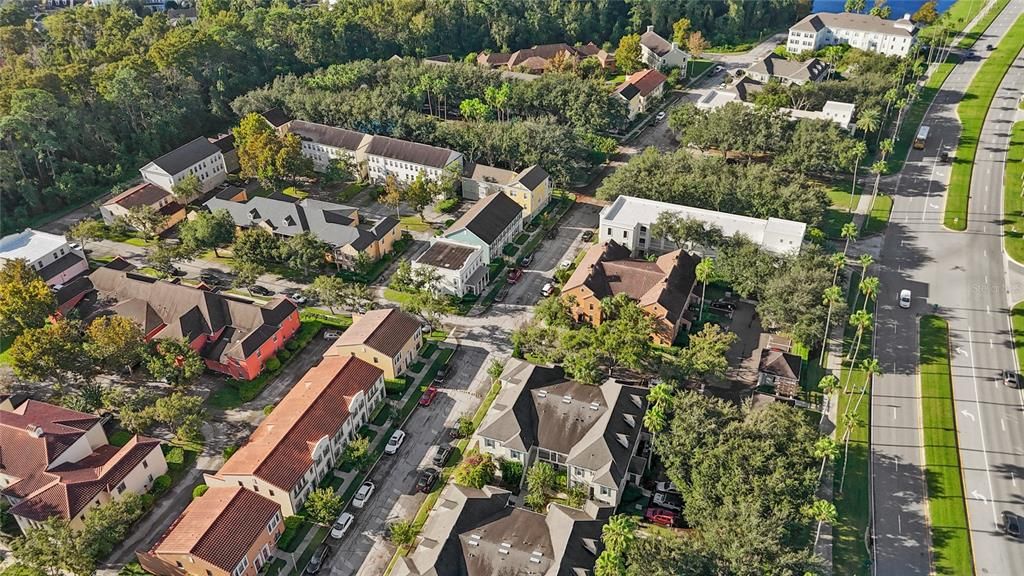 For Sale: $245,000 (1 beds, 1 baths, 947 Square Feet)