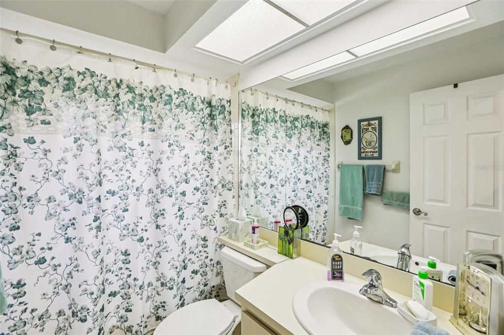 待售: $480,000 (3 贝兹, 2 浴室, 1804 平方英尺)