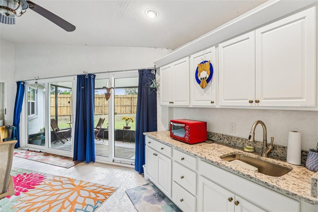 待售: $480,000 (3 贝兹, 2 浴室, 1804 平方英尺)