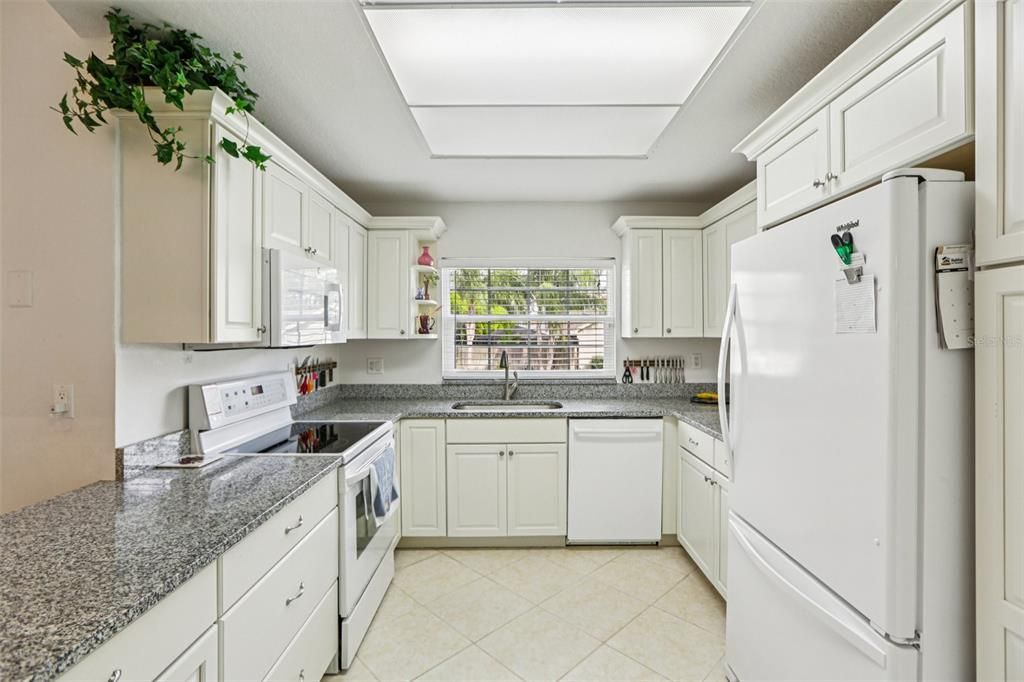 待售: $480,000 (3 贝兹, 2 浴室, 1804 平方英尺)