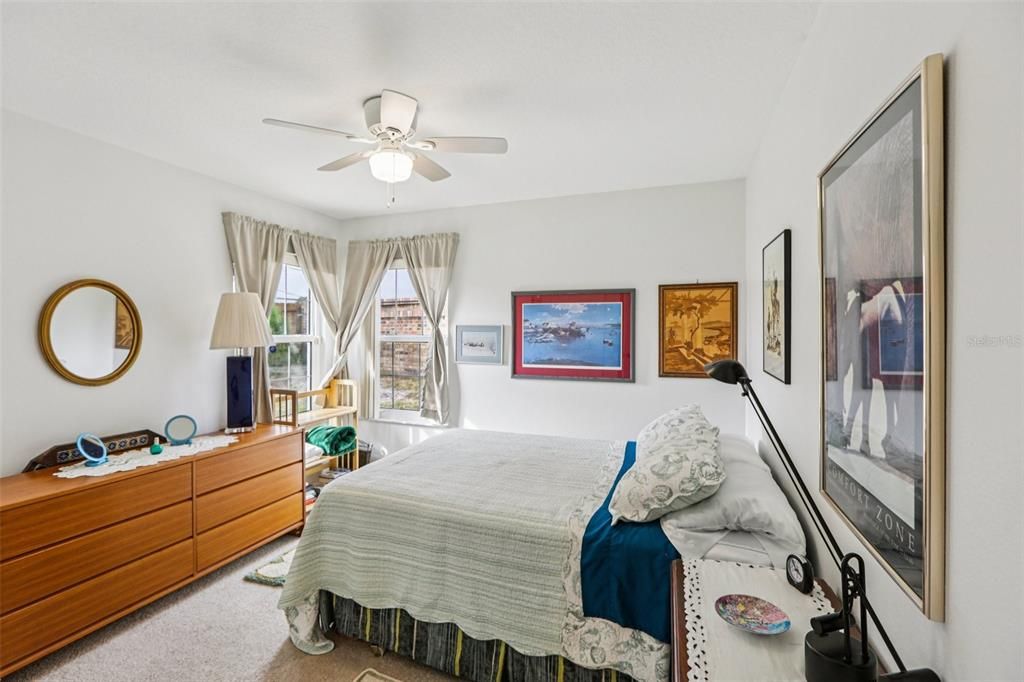 待售: $480,000 (3 贝兹, 2 浴室, 1804 平方英尺)