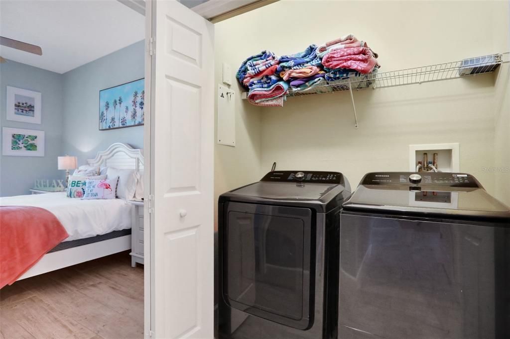 待售: $875,000 (3 贝兹, 2 浴室, 1682 平方英尺)