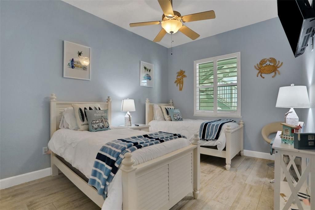 待售: $875,000 (3 贝兹, 2 浴室, 1682 平方英尺)