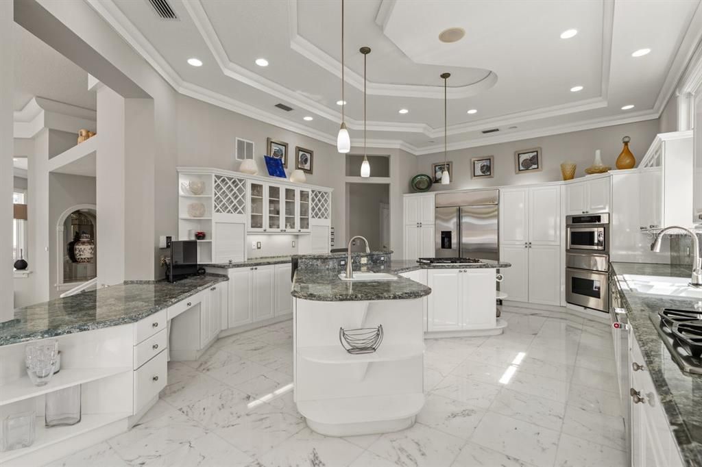 待售: $2,995,000 (4 贝兹, 4 浴室, 6498 平方英尺)