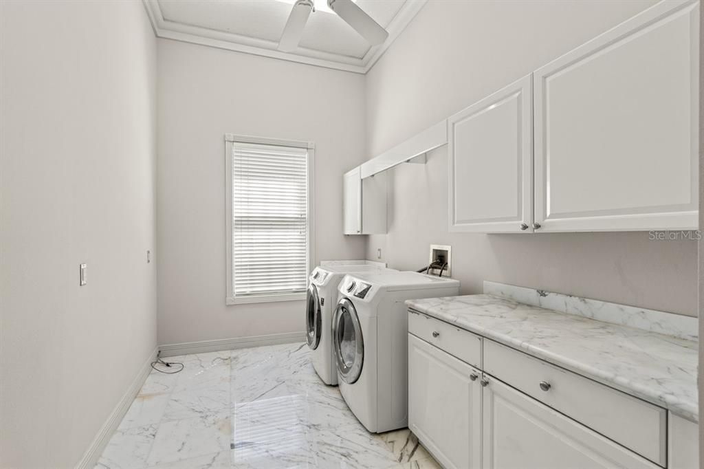 待售: $2,995,000 (4 贝兹, 4 浴室, 6498 平方英尺)