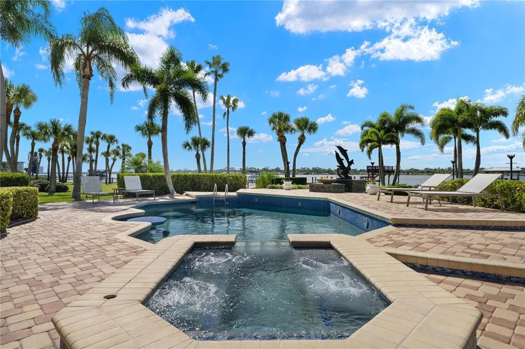 待售: $2,995,000 (4 贝兹, 4 浴室, 6498 平方英尺)