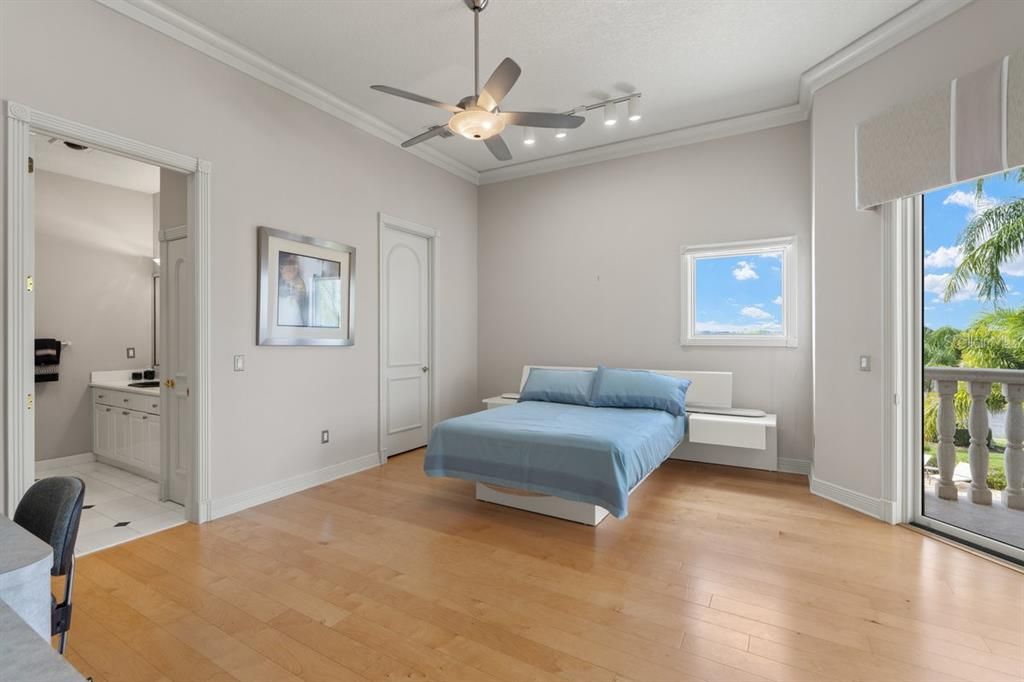 待售: $2,995,000 (4 贝兹, 4 浴室, 6498 平方英尺)