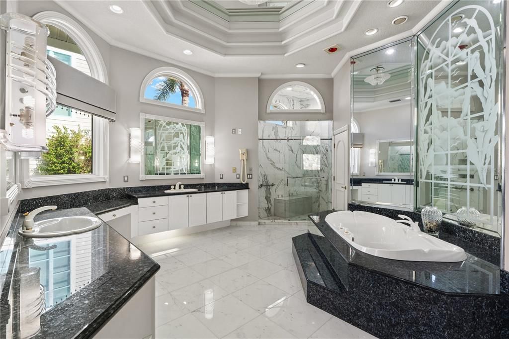 待售: $2,995,000 (4 贝兹, 4 浴室, 6498 平方英尺)