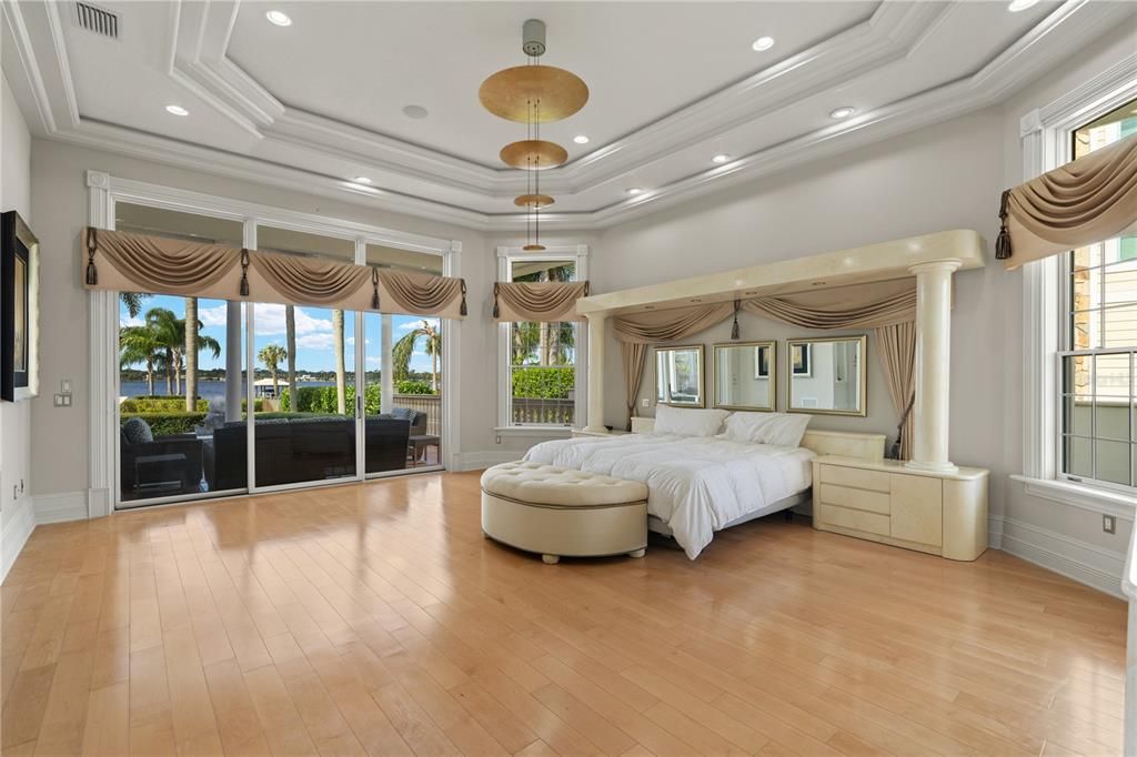 待售: $2,995,000 (4 贝兹, 4 浴室, 6498 平方英尺)