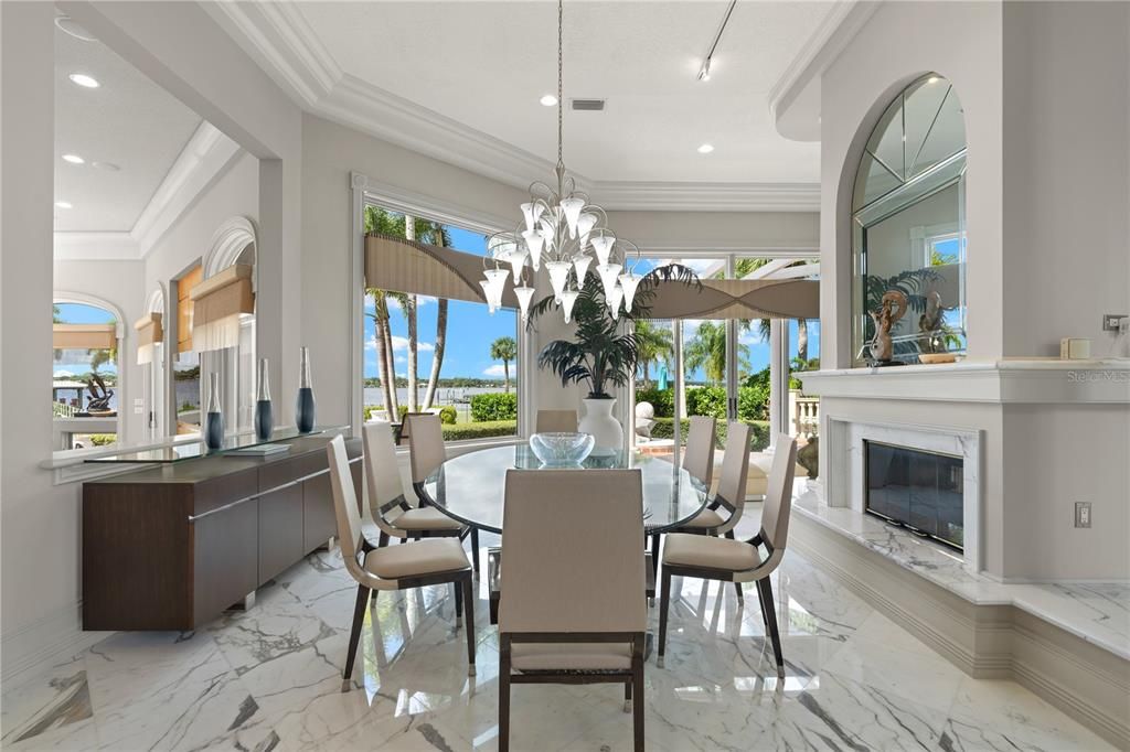 待售: $2,995,000 (4 贝兹, 4 浴室, 6498 平方英尺)