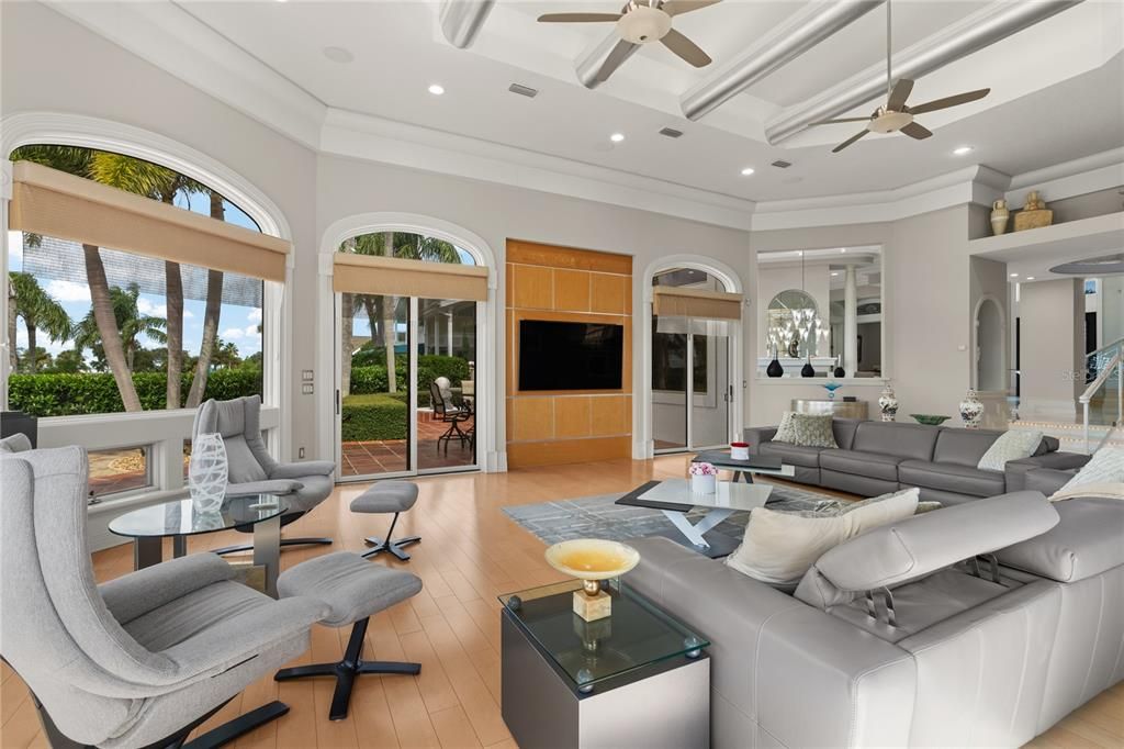 待售: $2,995,000 (4 贝兹, 4 浴室, 6498 平方英尺)