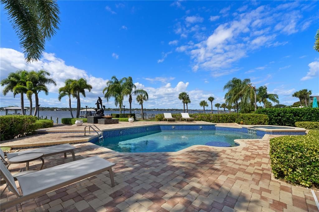 待售: $2,995,000 (4 贝兹, 4 浴室, 6498 平方英尺)