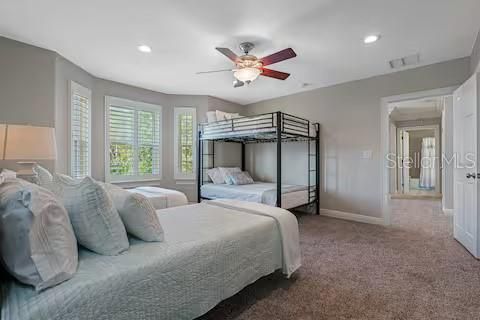 En Venta: $1,050,000 (4 camas, 3 baños, 3692 Pies cuadrados)