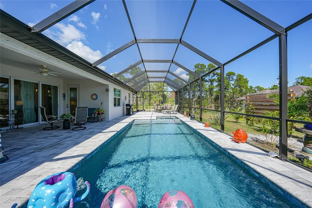 For Sale: $625,000 (3 beds, 2 baths, 1840 Square Feet)