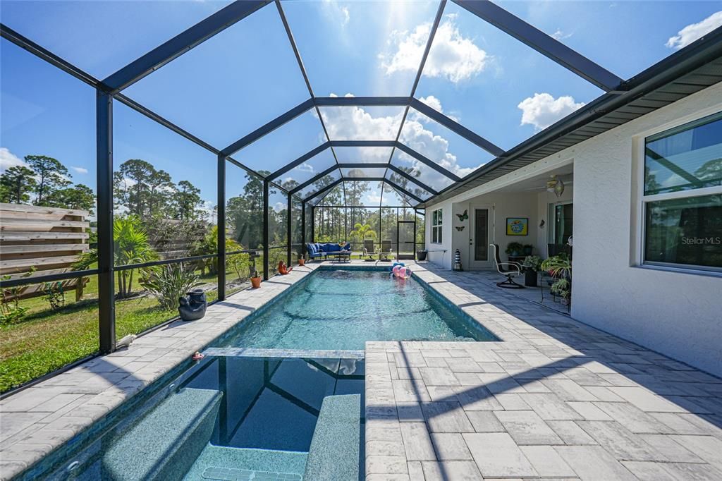 For Sale: $625,000 (3 beds, 2 baths, 1840 Square Feet)