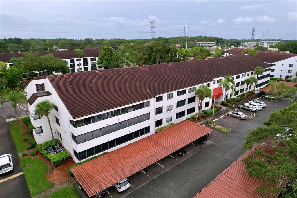 For Sale: $184,000 (2 beds, 2 baths, 955 Square Feet)