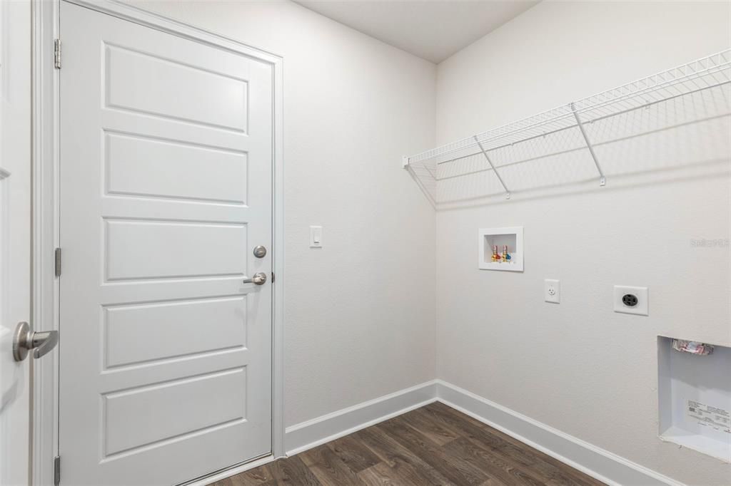 待售: $333,300 (3 贝兹, 2 浴室, 1505 平方英尺)