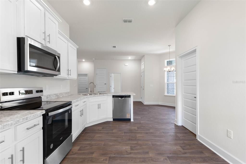 待售: $333,300 (3 贝兹, 2 浴室, 1505 平方英尺)