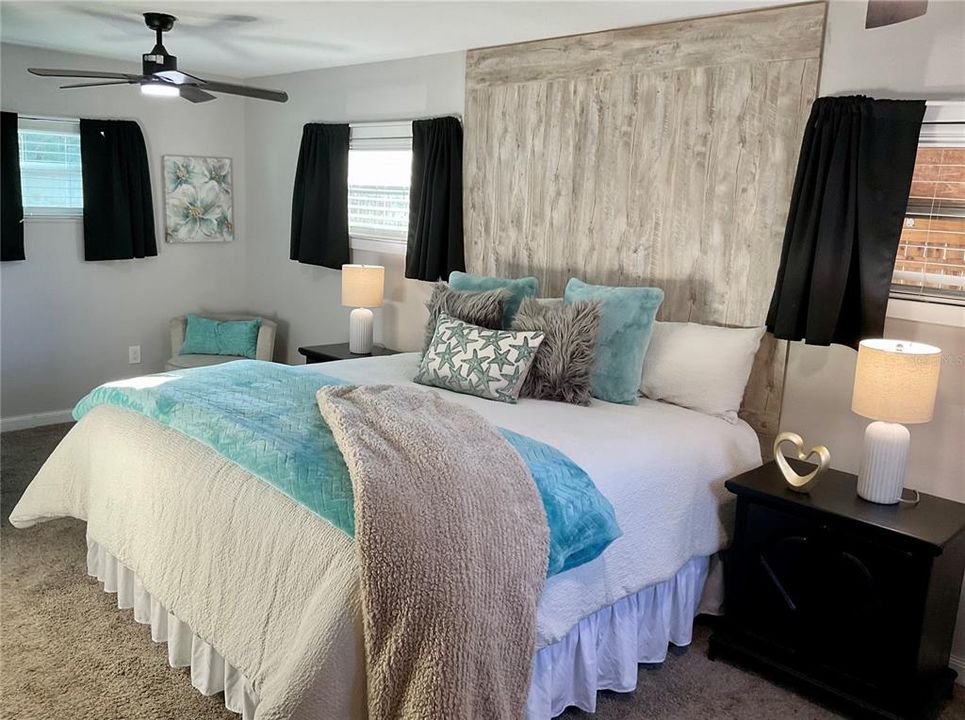 For Sale: $370,000 (3 beds, 2 baths, 1755 Square Feet)