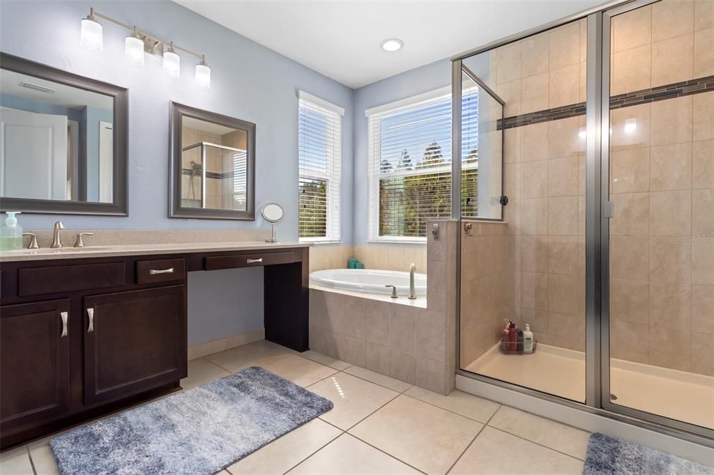 待售: $799,000 (5 贝兹, 4 浴室, 3381 平方英尺)