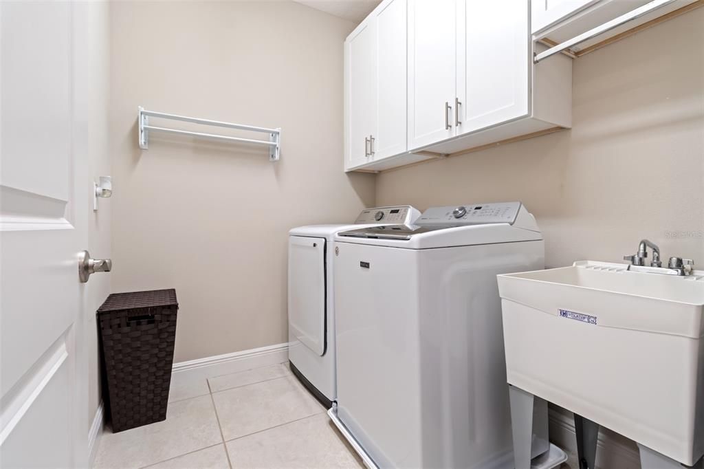 待售: $799,000 (5 贝兹, 4 浴室, 3381 平方英尺)