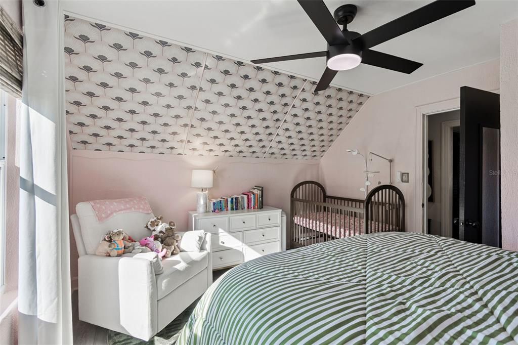 For Sale: $637,500 (4 beds, 2 baths, 1676 Square Feet)