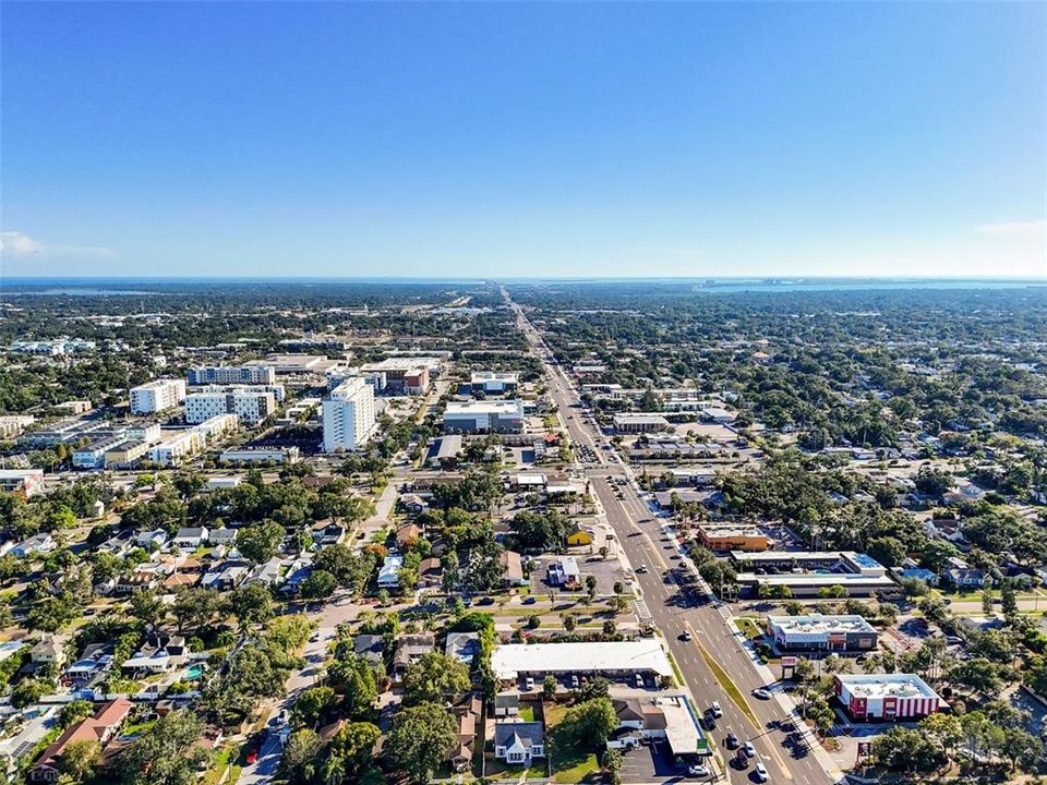 For Sale: $637,500 (4 beds, 2 baths, 1676 Square Feet)