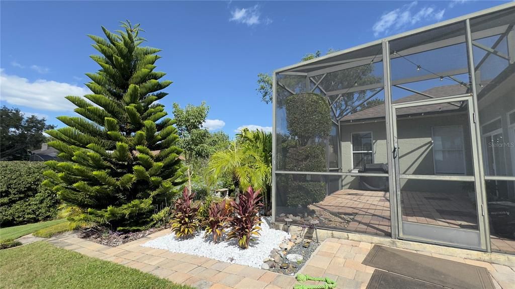 出租: $3,200 (4 贝兹, 2 浴室, 2431 平方英尺)