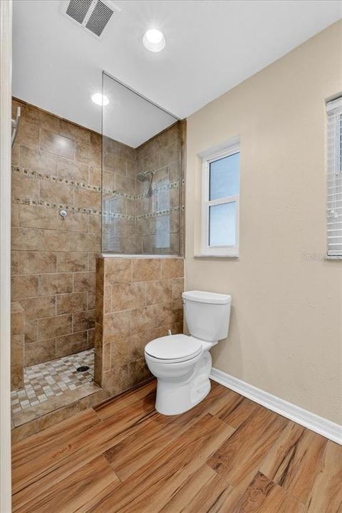 Active With Contract: $399,000 (3 beds, 2 baths, 1450 Square Feet)