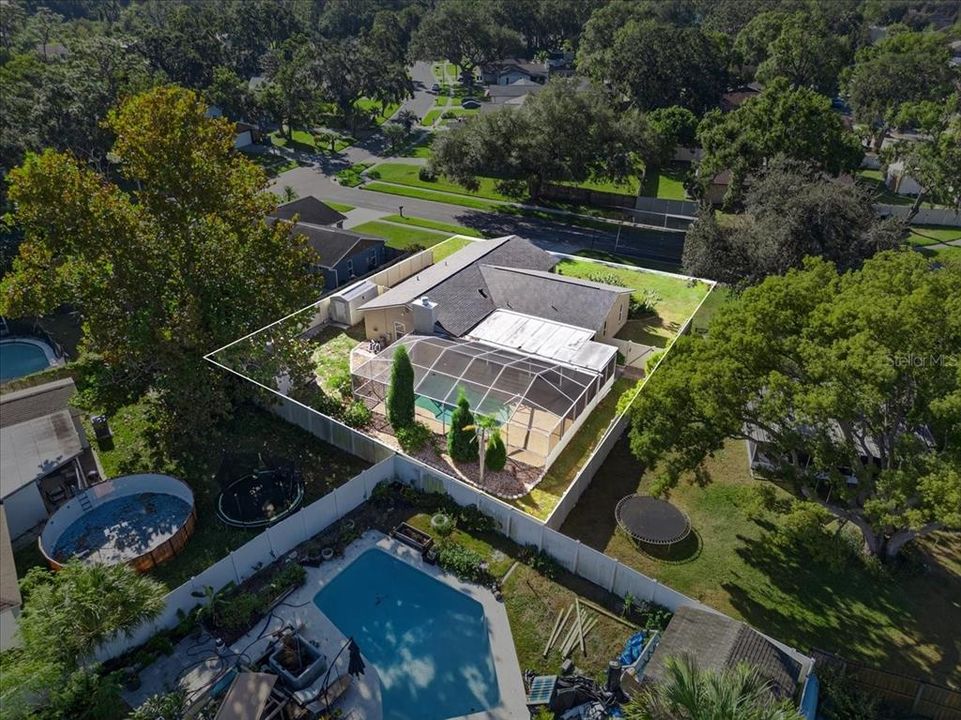 Active With Contract: $399,000 (3 beds, 2 baths, 1450 Square Feet)