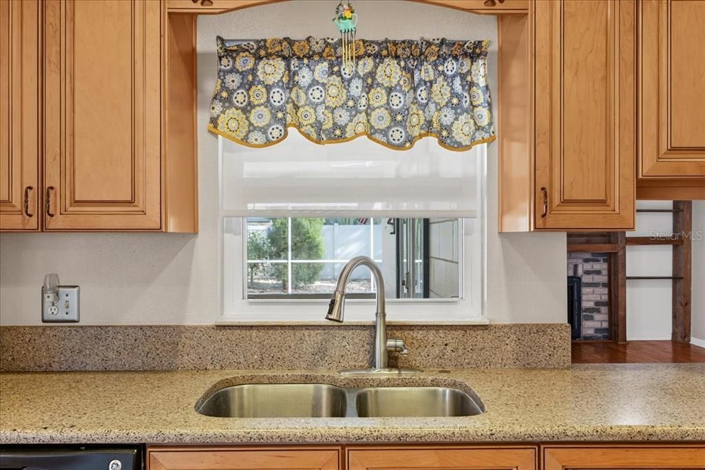 Active With Contract: $399,000 (3 beds, 2 baths, 1450 Square Feet)