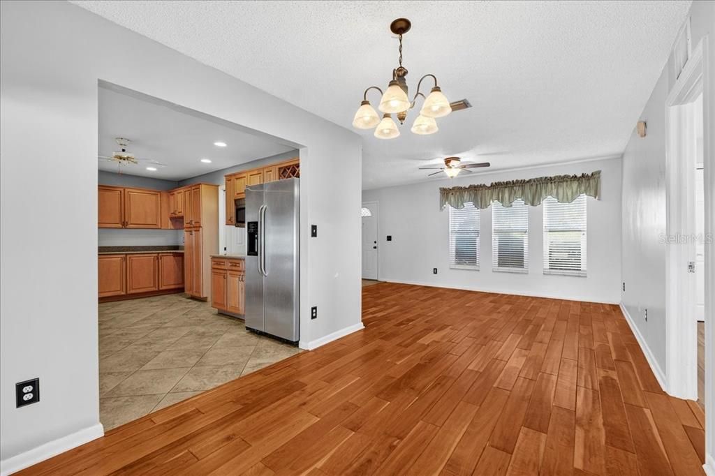 Active With Contract: $399,000 (3 beds, 2 baths, 1450 Square Feet)