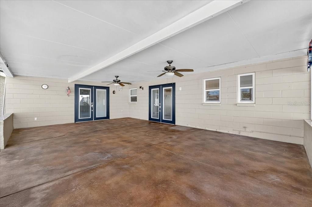 Active With Contract: $399,000 (3 beds, 2 baths, 1450 Square Feet)