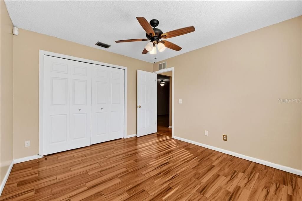 Active With Contract: $399,000 (3 beds, 2 baths, 1450 Square Feet)