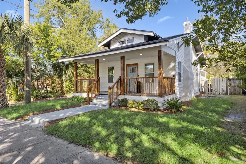 For Sale: $355,000 (4 beds, 2 baths, 1264 Square Feet)