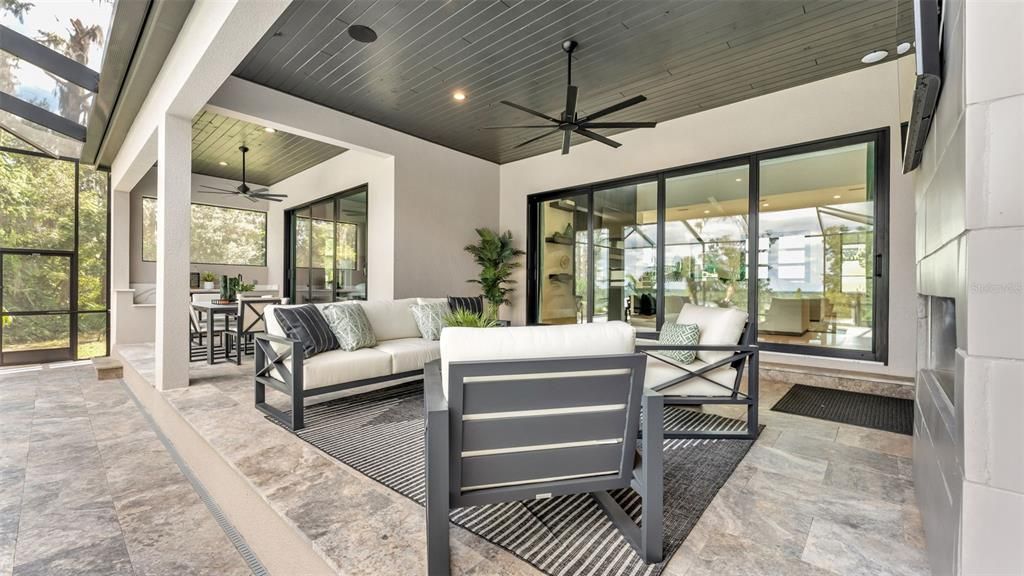 For Sale: $2,192,000 (5 beds, 4 baths, 4436 Square Feet)