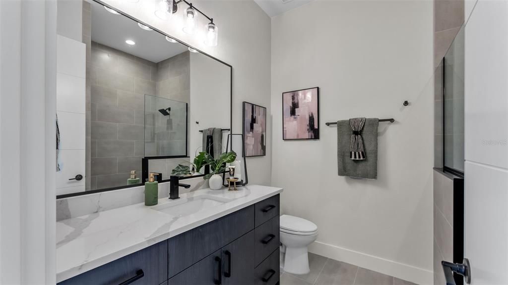 For Sale: $2,192,000 (5 beds, 4 baths, 4436 Square Feet)