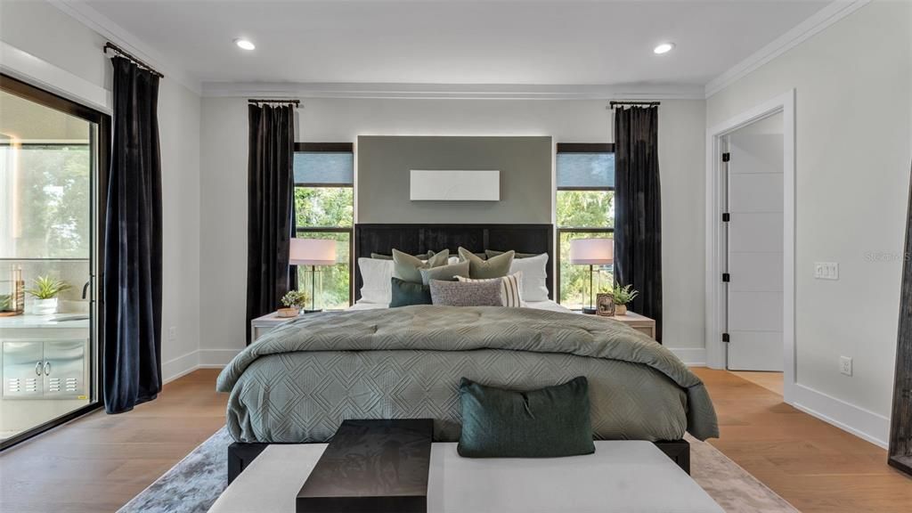 For Sale: $2,192,000 (5 beds, 4 baths, 4436 Square Feet)