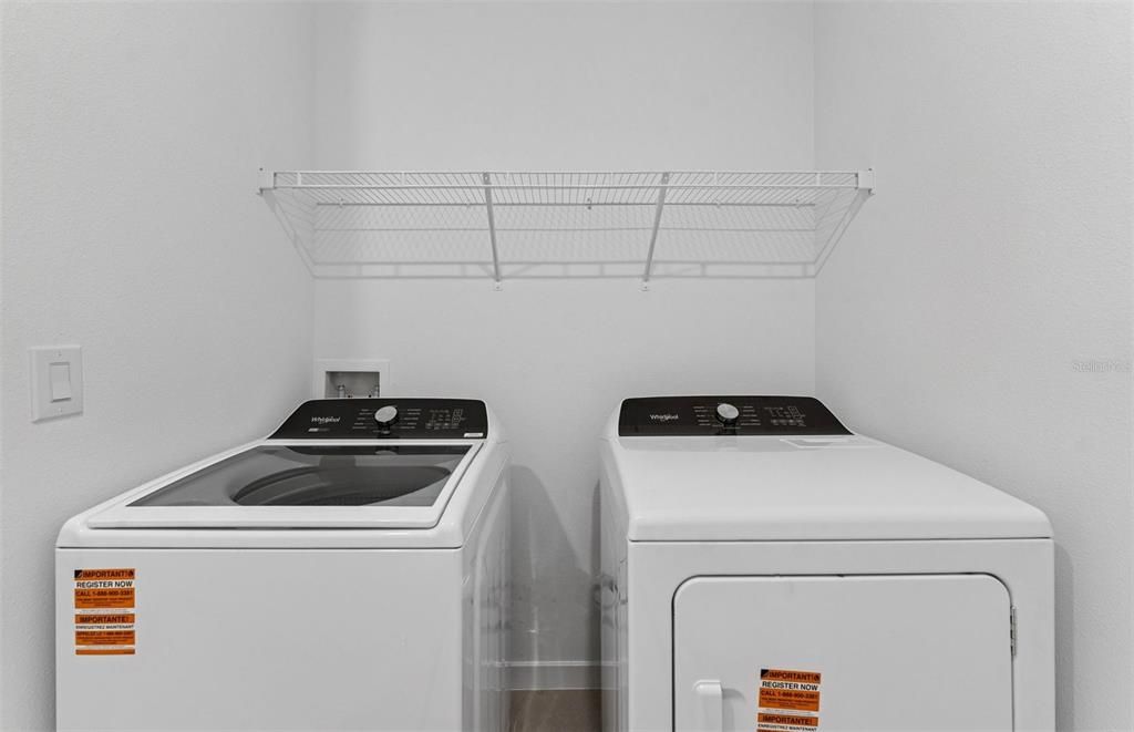 Active With Contract: $484,590 (4 beds, 3 baths, 2894 Square Feet)