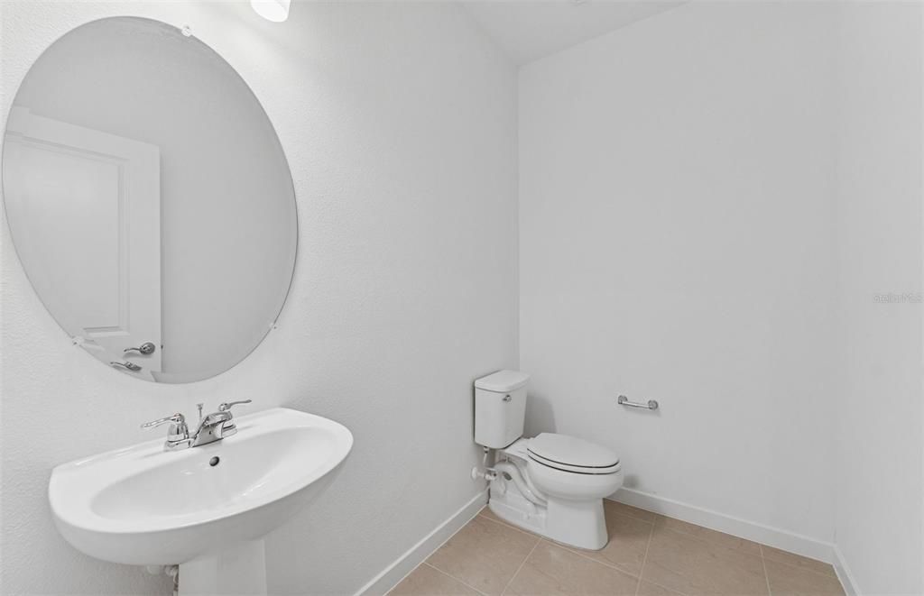 Active With Contract: $484,590 (4 beds, 3 baths, 2894 Square Feet)